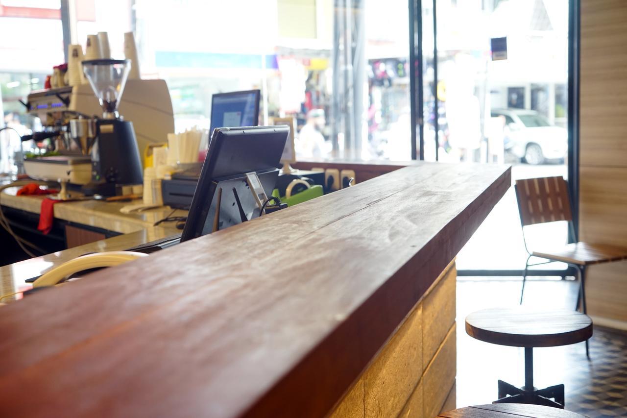 Borough Capsule Hostel Bali Legian Dış mekan fotoğraf